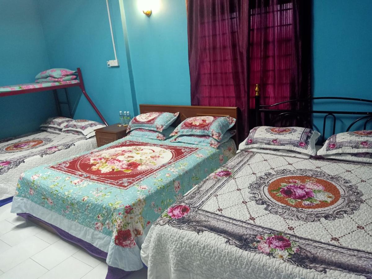 Homestay Roomstay Muar Srizahrani Ngoại thất bức ảnh