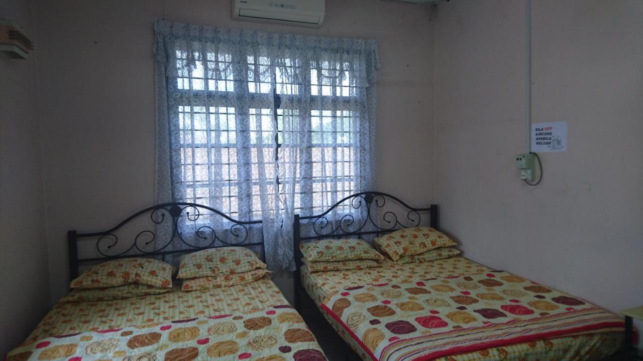 Homestay Roomstay Muar Srizahrani Ngoại thất bức ảnh